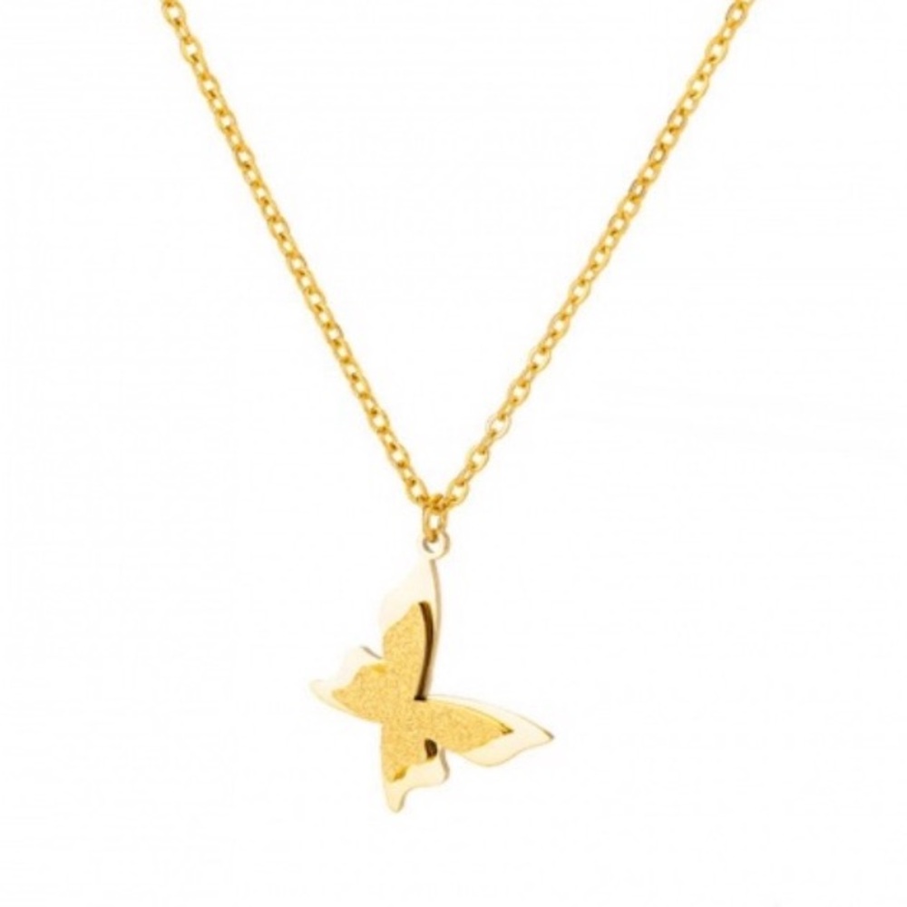 Elegant Gold Butterfly Pendant Necklace